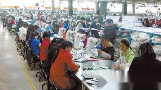 4萬人鞋廠（chǎng）宣布延期20年！多家製鞋大廠看好下（xià）半年！